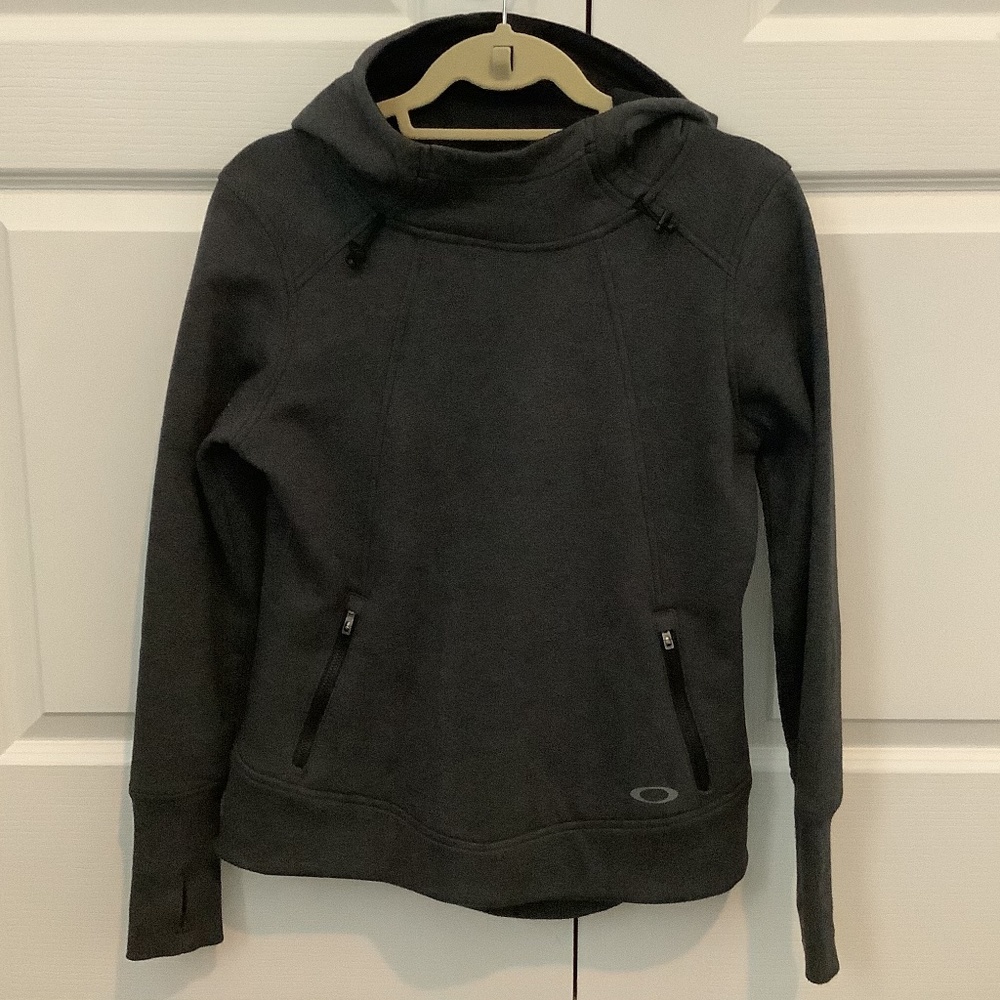 Oakley athletic hoodie size XS